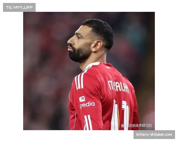 萨拉赫替补席引发争议 利物浦锋线面临重组