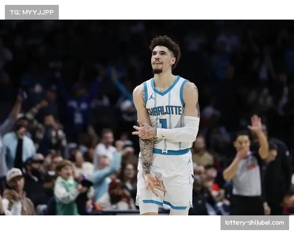 黄蜂110-107险胜老鹰 鲍尔22+6助末节发力完成体系逆转