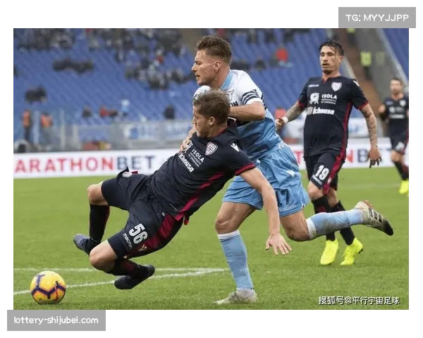 卡利亚里少一人作战顽强逼平拉齐奥展现防守韧性